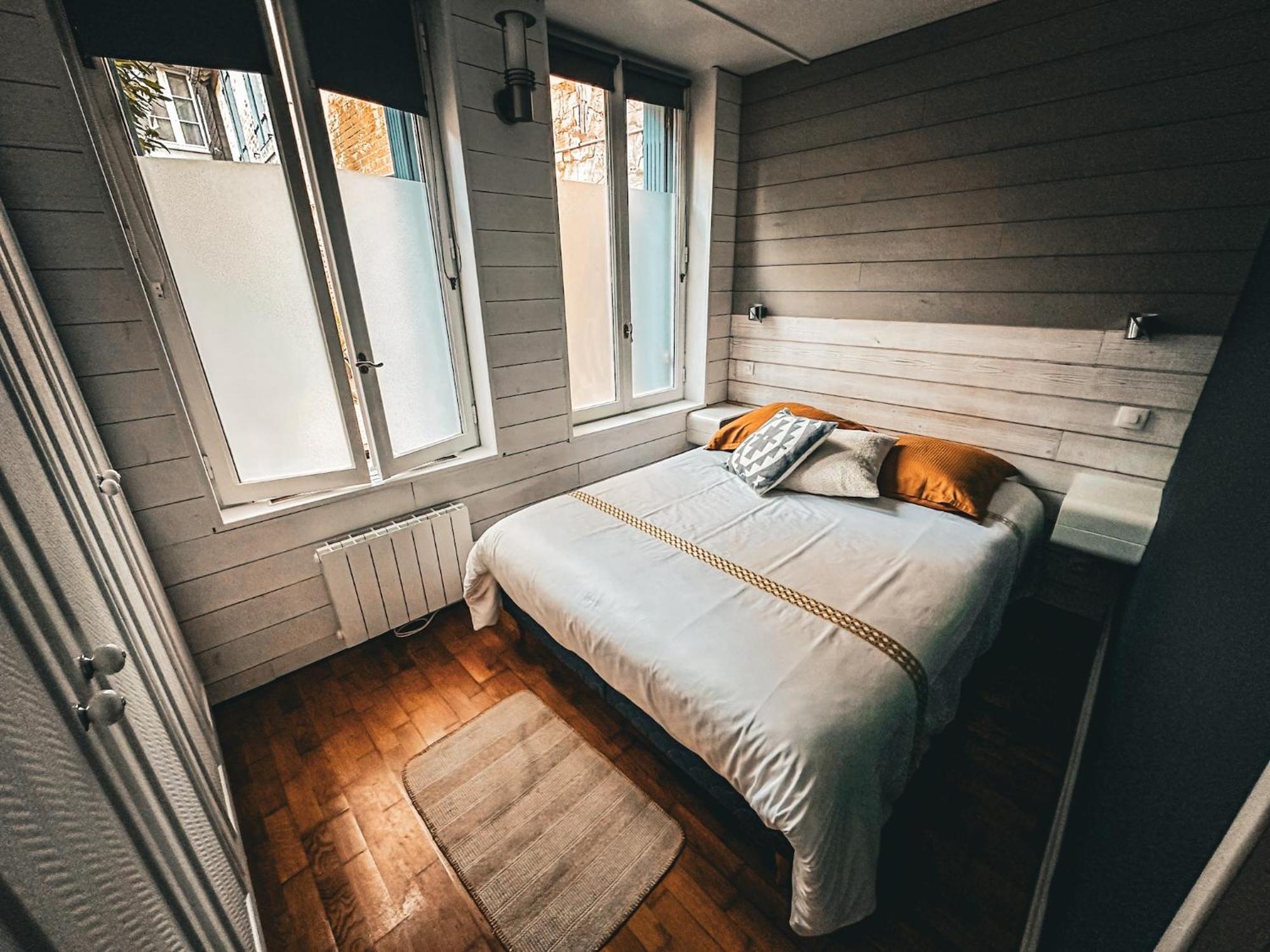 Le 105, Honfleur Bed & Breakfast エクステリア 写真