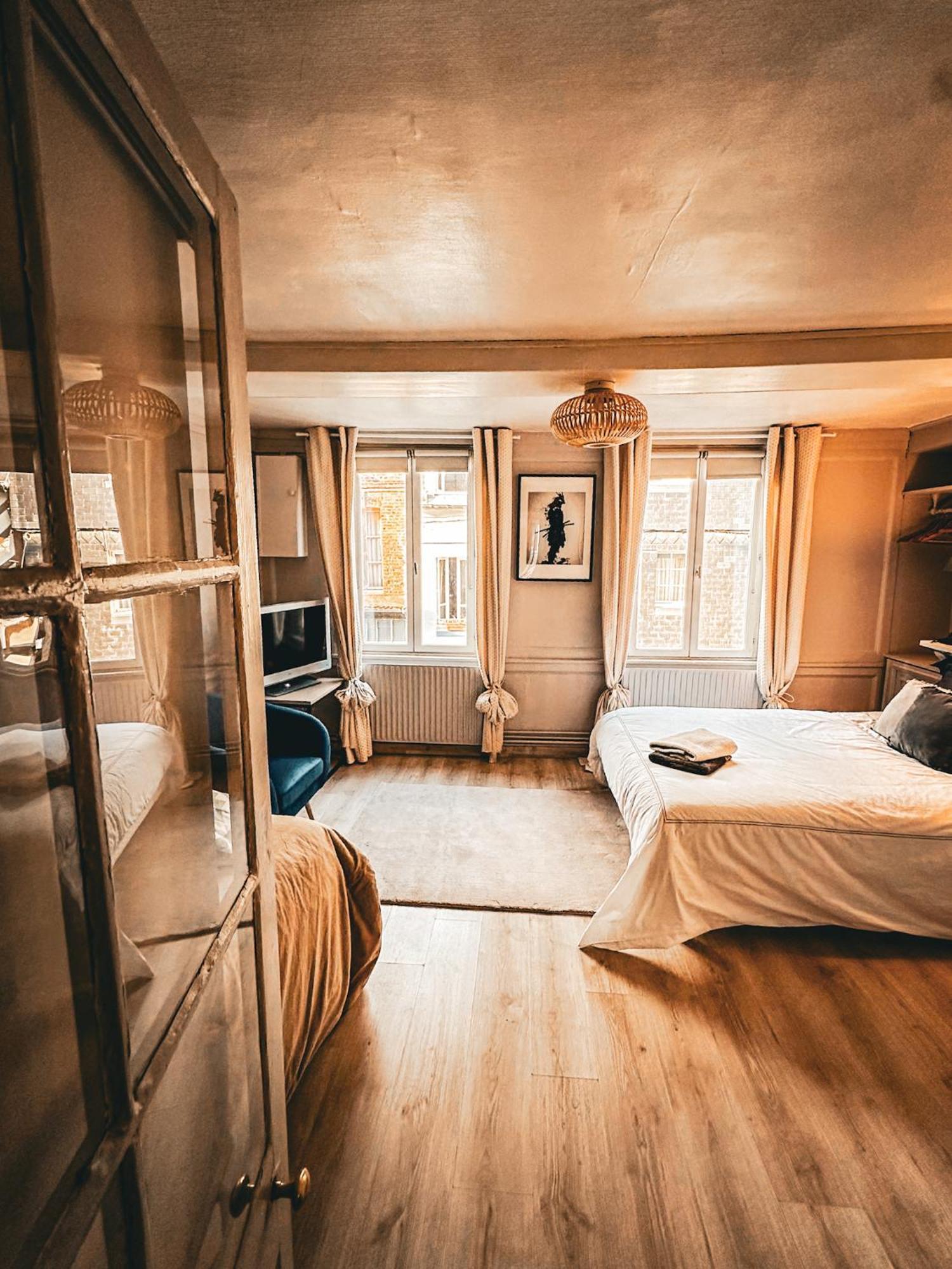 Le 105, Honfleur Bed & Breakfast エクステリア 写真